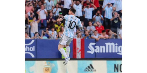 La vittoria per 5-0 di Messi